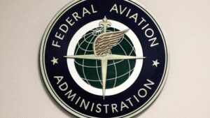 Small plane makes emergency landing in frigid Hudson River and the 2 people aboard swim to safety