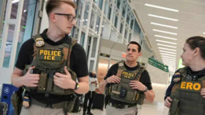 ‘Disgraceful’: Karoline Leavitt slams Larry Krasner over arrest threat to ICE agents deployed at US airports