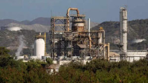 Crude Oil Prices: Middle East tensions: Oil companies may cushion impact of spike – report