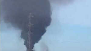 ‘Gunfire everywhere’: Explosions heard near Mali international airport, military base