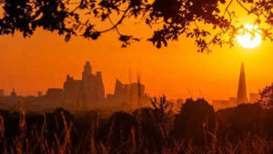 Uk Weather Forecast: UK temperatures rise to 21°C as early warm spell returns across Wales and Southern England | World News