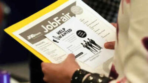 ‘Really stressful’: UK graduate who spent Rs 1 crore on degree fails to get job after 500 applications