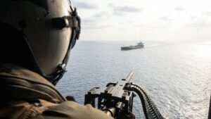 ‘If you attempt to run…’: US helicopter gunner warns ship near Iran port as 27 vessels returned — watch