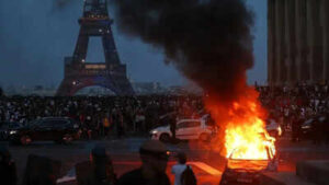 Riots, vandalism, death & 780 arrests: PSG’s Champions League win celebrations turn violent across France