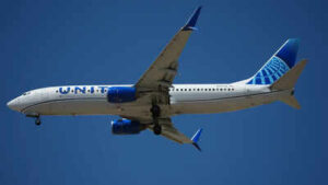 Unruly passenger disrupts United Airlines flight bound for Minneapolis, plane seeks FBI’s help