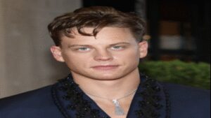 Met Gala Fashion Highlights 2026: “That is a HORRIBLE outfit”: Fans roast Joe Burrow’s Met Gala 2026 look after QB plays it safe on fashion’s biggest night | NFL News