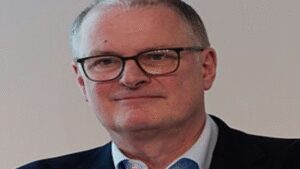 Oxford AI expert Michael Wooldridge says robot takeover fears miss Big Tech’s real danger |