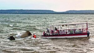 Bargi Dam: 4 dead, 17 missing as cruise boat capsizes in MP dam | Bhopal News