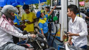 Gulf Crisis Fuel Stocks: Gulf crisis: Government says fuel stocks adequate amid panic buying in some states, urges public to avoid hoarding
