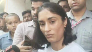 ‘He wants me to quit wrestling’: Vinesh Phogat hits back at WFI president | More sports News