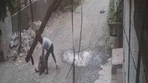 Maharashtra shocker: Woman stabbed multiple times in neck, chilling CCTV footage surfaces | Thane News
