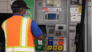US gas dips below $4 again, yet household budgets remain under pressure