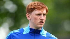 “Pathetic whiny Karen behavior”: AngryGinge faces backlash after confronting alleged racist during England vs Ghana FIFA World Cup match