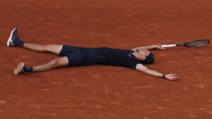 Alexander Zverev defeats Flavio Cobolli to secure first Grand Slam title at Roland Garros | Tennis News