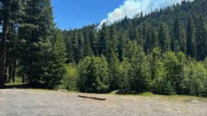 US Marine Corps F/A-18 jet crashes in Washington state, sparks wildfire; pilot sustains minor injuries