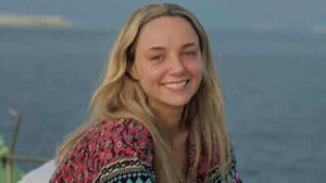 Australian woman dies after severe blood loss during home birth after refusing ambulance assistance; firstborn survived