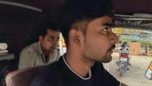 Gurgaon cop removed from duty after video shows him abusing auto driver who refused free ride | Gurgaon News