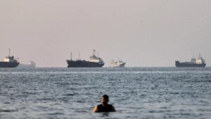 US used Iran-style covert transfers to move 90 million barrels of oil out of Gulf: Report