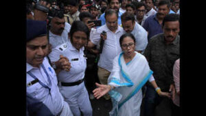 State govt replaces Mamata’s longtime guards, ex-CM rejects new detail | Kolkata News