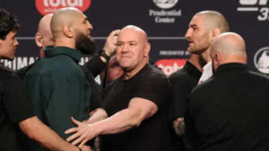 Khamzat Chimaev sends fresh warning to Sean Strickland for rematch as UFC middleweight champion spotted wrestling teenagers on beach | International Sports News