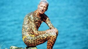 Meet Tom Leppard: The world’s most tattooed man who lived alone in a remote Scottish hut for 20 years with no electricity or running water | World News