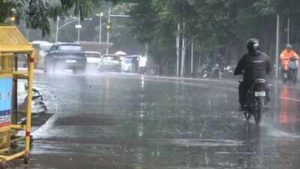 Watch: Heavy rain batters Mumbai, Thane; Malshej Ghat hit by landslide, waterlogging disrupts traffic | Mumbai News