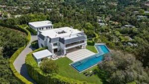 Jennifer Lopez and Ben Affleck bought their Beverly Hills mansion for $60.9M, listed it for $68M after their split, and it has now found a buyer after a steep price cut