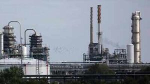Russia turns to India for gasoline as fuel shortages deepen after Ukrainian strikes