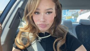What happened to Yonna? Twitch streamer reacts after e-bike accident on livestream