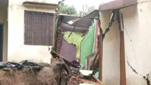 Houses damaged in Jammu village subsidence; families take shelter in tents | India News