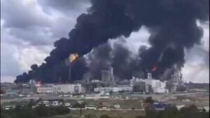 Amur Region Fire: Seven dead, nine Chinese workers missing after fire at gas chemical complex in Russia