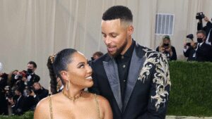 Stephen Curry and Ayesha Curry’s foundation lands major $200,000 support as they continue giving back to Oakland | NBA News
