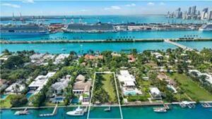 In 1928, Al Capone bought a Miami Beach estate and spent about $200,000 fortifying it; after the mansion was demolished in 2023, its vacant site sold for $21 million