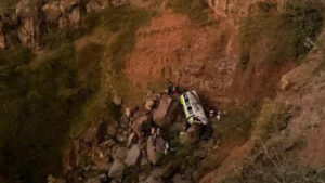 Schoolchildren among 25 killed as bus falls 30 metres into ravine in Africa