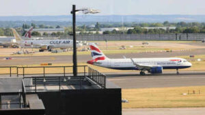 Nearly 300 flights cancelled across UK after air traffic control glitch, major airports hit